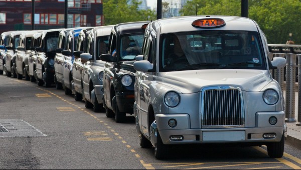 taxi cheltenham glos.info blackberry cars cheltenham to london travelling